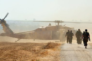 İsrail sikorsky uh-60 Kara Şahin helikopteri