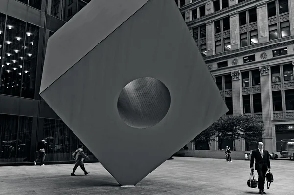 Red Cube em Manhattan Nova Iorque — Fotografia de Stock
