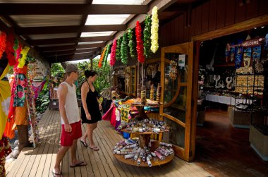 içinde Hediyelik eşya turizm