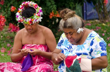 Pasifik adasında Polinezya Tahiti Olgun kadın portresi
