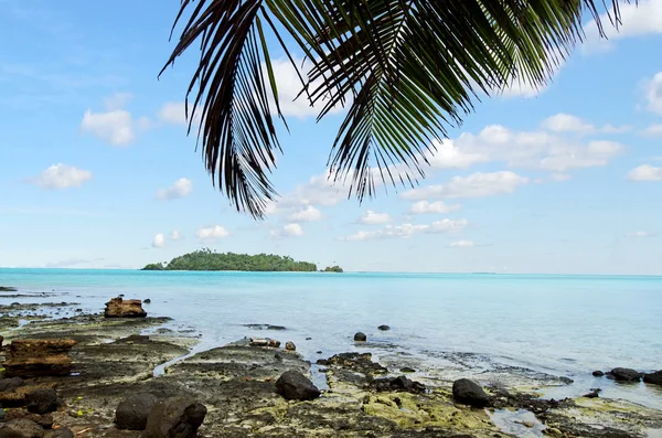 Τοπίο του νησιού moturakau aitutaki lagoon Νήσοι Κουκ — Φωτογραφία Αρχείου