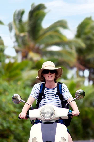 Transport w aitutaki Wyspy Cooka — Zdjęcie stockowe