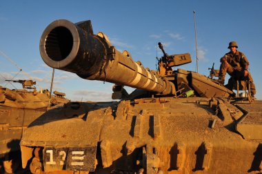 İsrail askeri merkava tank