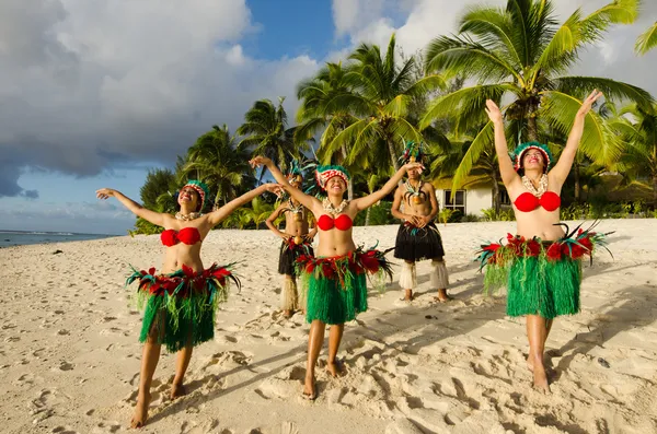 Polynesian Pacific Island Tahitian Dance Group — Stock Photo, Image