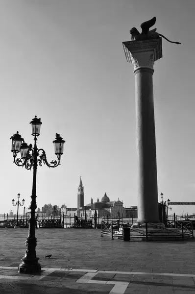 Stadtbild von Venedig - der Platz von st mark — Stockfoto