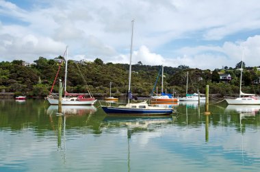 Opua marina Bay Adaları, Yeni Zelanda