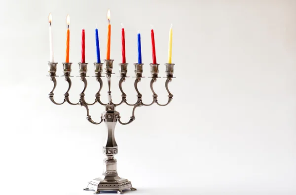 Chanoeka menorah - secound dag van hanukkah — Stockfoto