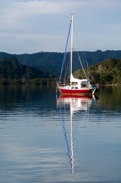 Sail yacht mooring — Stock Photo, Image