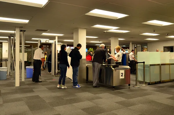 Estación de seguridad del aeropuerto — Foto de Stock