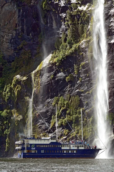 Milford Sound - New Zealand — Stock Photo, Image