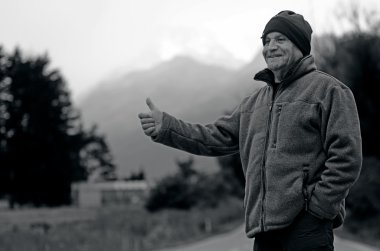 Olgun erkek hitchhicking