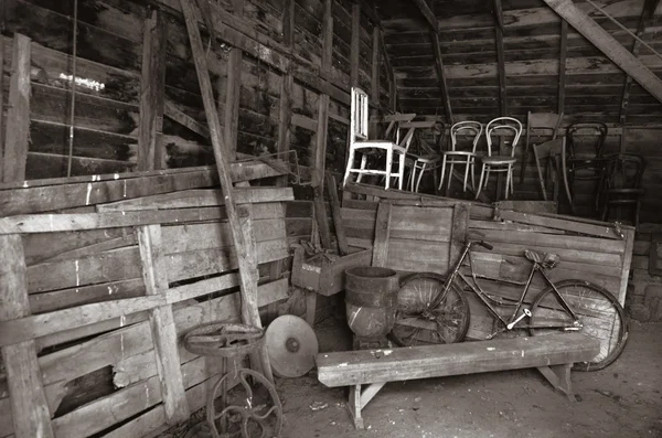 Interior antigo celeiro — Fotografia de Stock