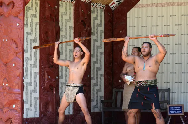 Maoryski mężczyzn — Zdjęcie stockowe