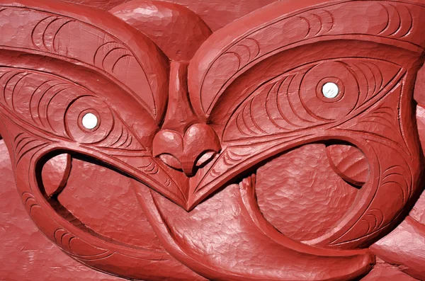 Maori sculpture sur bois œuvre d'art — Photo