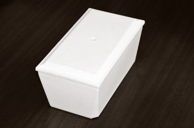 ölünün küllerinin saklandığı kap