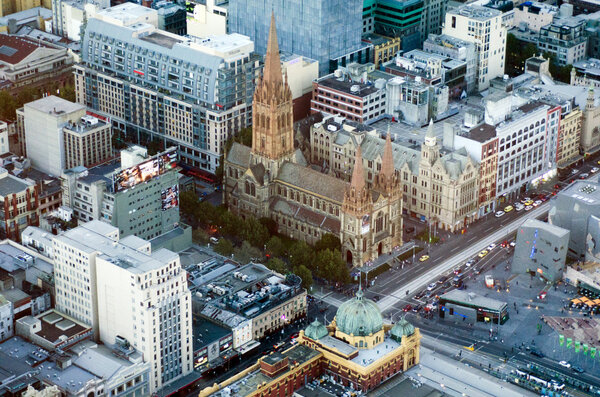 St Paul 's Cathedral - Melbourne
