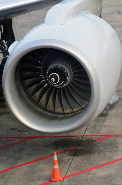 Aircraft jet engine — Stock Photo, Image