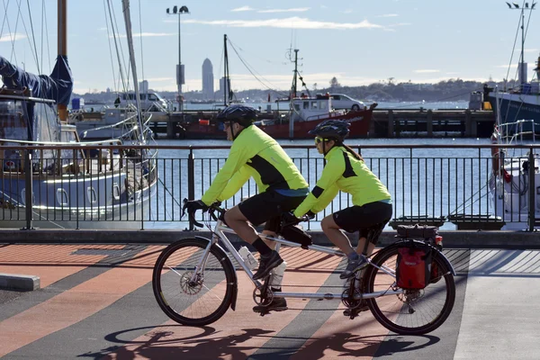 Bicicleta en tándem — Foto de Stock