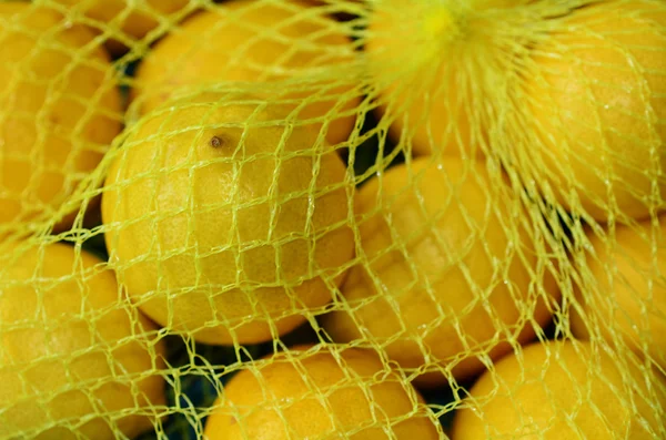 Limoni gialli freschi — Foto Stock