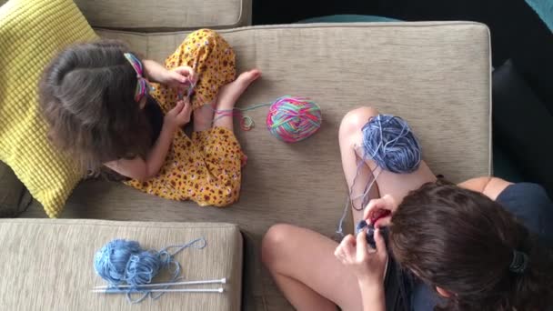 Aerial View Mother Daughter Knitting Together Sofa Home Living Room — Wideo stockowe