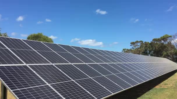 Große Sonnenkollektoren Einem Solarpark Westaustralien — Stockvideo
