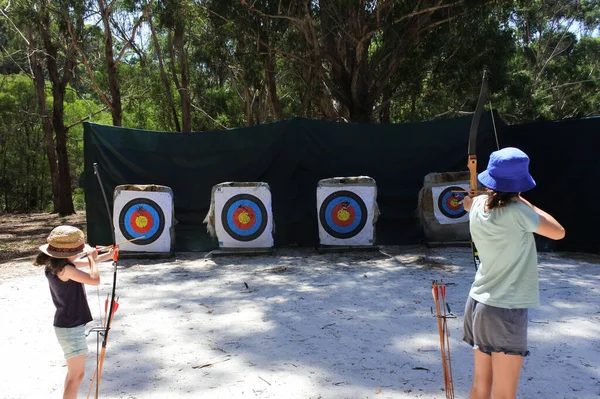 Rear View Young Australian Girls Practicing Archery Together Forest — Stock Photo, Image