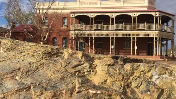 Remains Abandoned State Hotel Gwalia Gold Mine Ghost Town Having — Stock Video