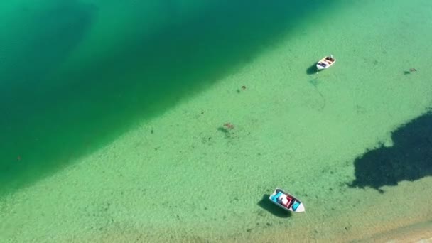 Aerial View Two Fishing Boats Mooring Turquoise Water Peron Peninsula — Stockvideo