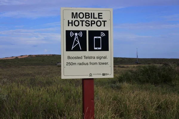 Carnarvon May 2022 Мобільний Знак Гарячої Точки Віддаленому Місці Західній — стокове фото