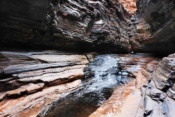 Air Tawar Yang Mengalir Hancock Gorge Karijini National Park Pilbara — Stok Foto