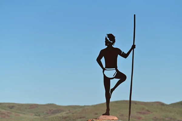 Roebourne June 2022 Sculpture Aboriginal Australian Male Standing Rock Roebourne — Stockfoto