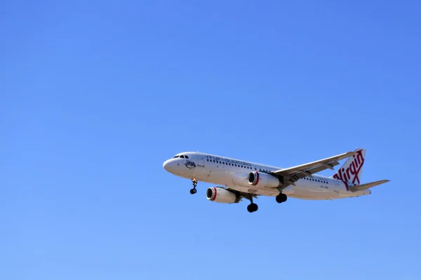 Broome July 2022 Virgin Australia Airlines Plane Landing Domestic Australian — ストック写真