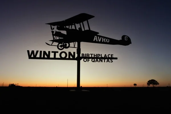 Winton Qld Sep 2022 Akşam Karanlığında Qantas Winton Doğduğu Yer — Stok fotoğraf
