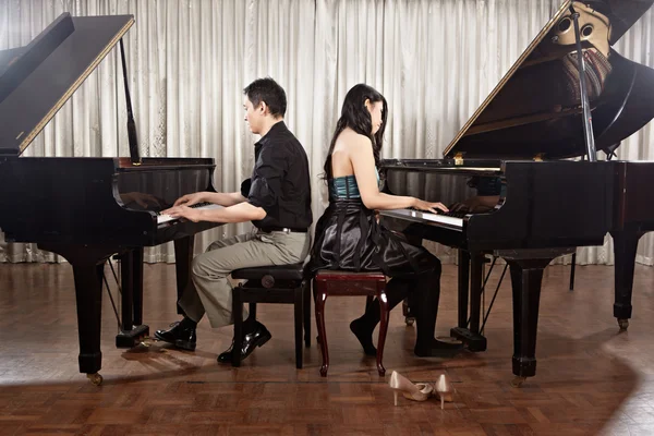 Duet with pianos — Stock Photo, Image