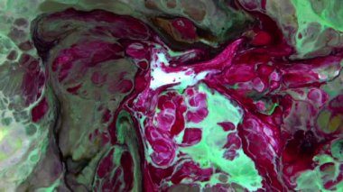Renkli Kaos Mürekkebi Sıvı Türbülans Hareketinde Yayıldı 