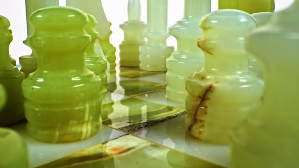 Εγκέφαλος Πέτρες Παιχνίδι Σκάκι Από Μάρμαρο Και Τέλειο Φυσικό Μαρμάρινο — Αρχείο Βίντεο