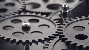 Siyah Çarklı Çalışanların Yakın Çekimi Çalışma Görüntüsü.