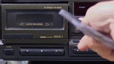 Antika Eski Kaset Ekle ve Eski Kasetçalardan Çal