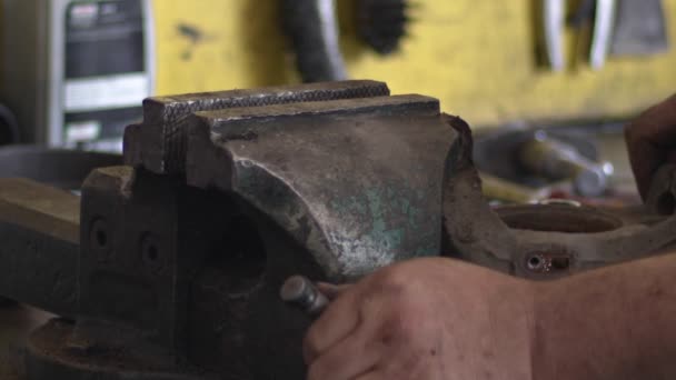 Clamped Car Bearing Repair Replacement Footage — Wideo stockowe