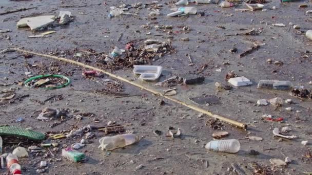 Human Waste Garbage Floating Ocean Water — ストック動画