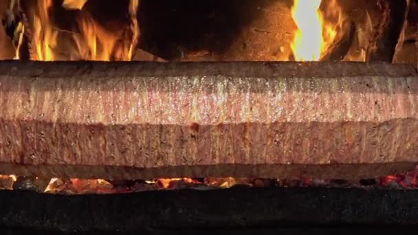 Traditional Turkish Horizontal Doner Kebab — Stockvideo