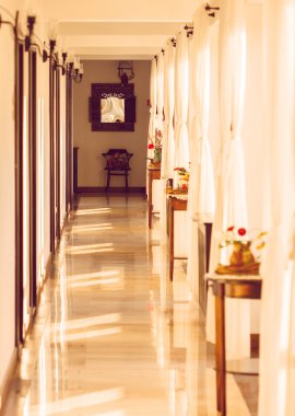 uzun güzel Trend vintage hotel koridor