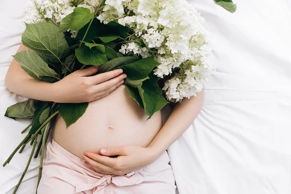 Close Unrecognizable Pregnant Woman Hands Touching Gently Tummy Lying Comfortable — Stock Photo, Image