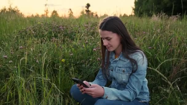 Close Cute Caucasian Girl User Holding Hands Modern Cell Phone — Stockvideo