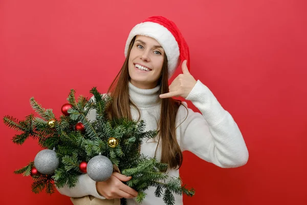Portrait Smiling Young Brunette Woman 20S Wears White Sweater Santa — Stock Photo, Image