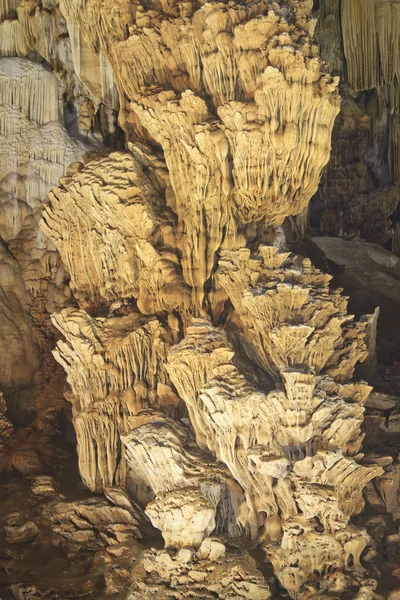 Estalactites de caverna — Fotografia de Stock