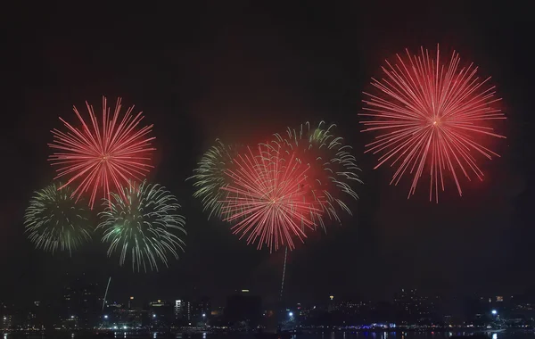 Fuochi artificiali — Foto Stock