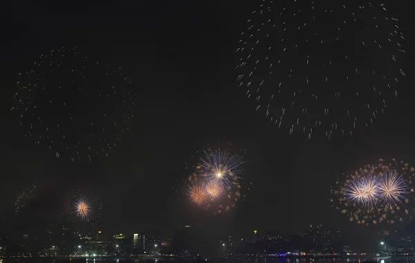 Fuegos artificiales — Foto de Stock