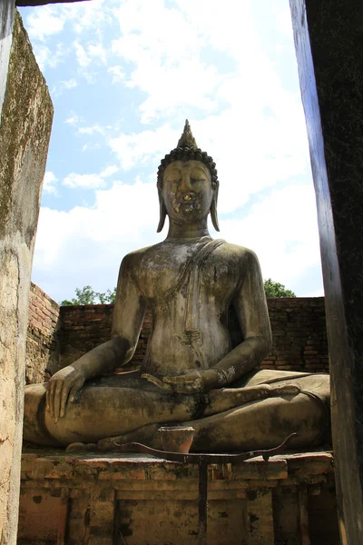 Buda antiguo en Tailandia —  Fotos de Stock