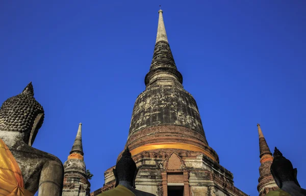 Wunderbare Pagode wat chaiwattanaram Tempel — Stockfoto